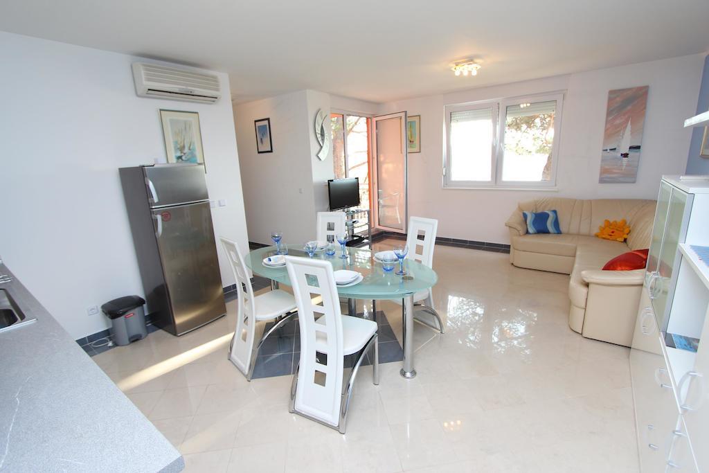 Apartment Nautica Novigrad Istria Chambre photo
